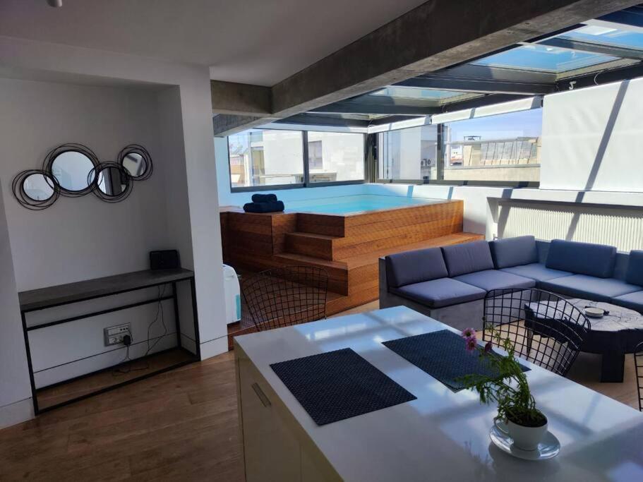 Gazi Pool House Apartamento Atenas Exterior foto