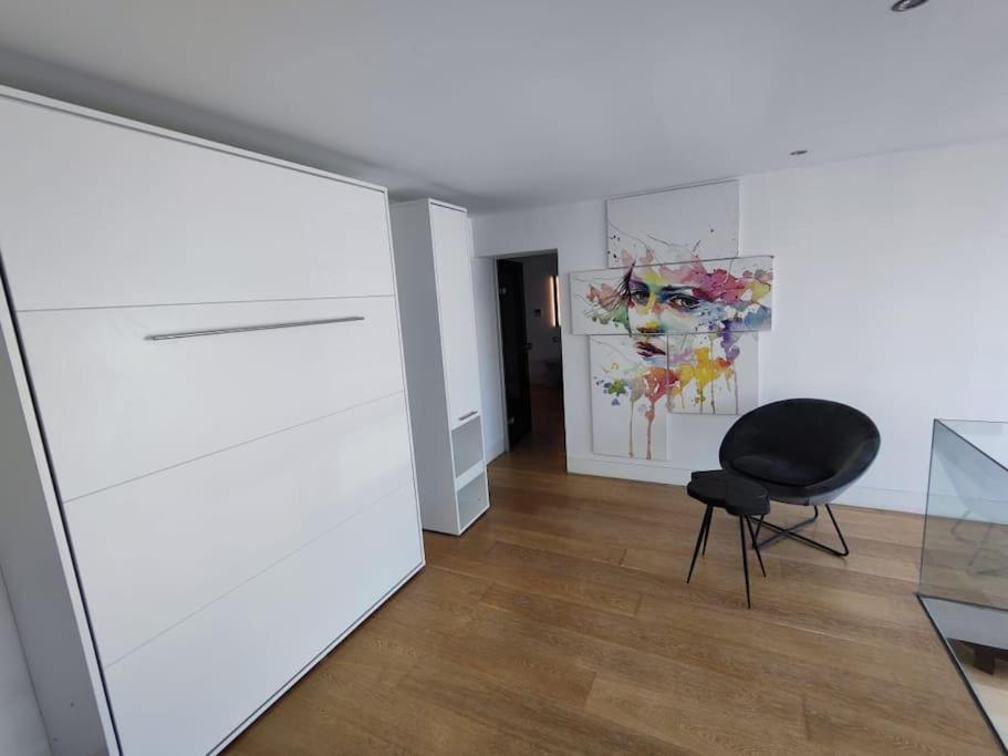 Gazi Pool House Apartamento Atenas Exterior foto